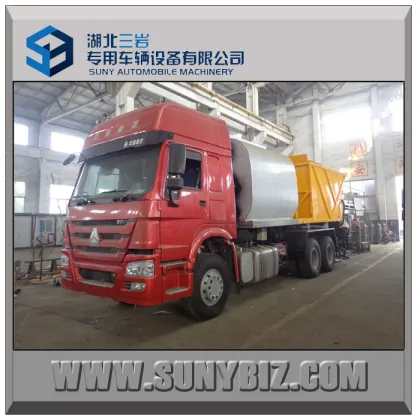 HOWO Asphalt Road Paving truck, Road Maintenance Truck, Asphalt Paving Machines truck