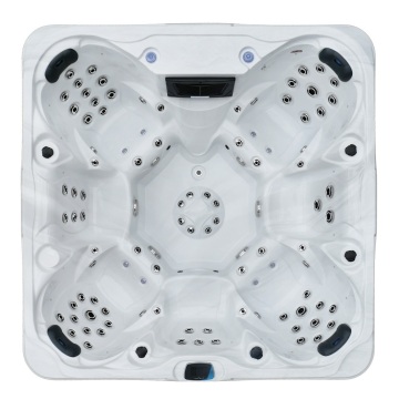 Smart large capacity hot tub for 7-person