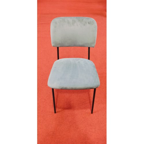 Cadeira de veludo de empilhamento de design durável e de economia de espaço