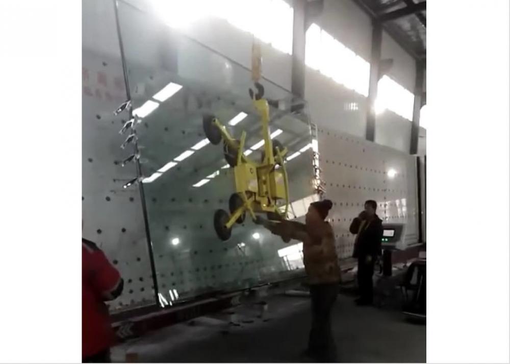 400 KG Insulating Glass Vacuum Loading Lifting Machine