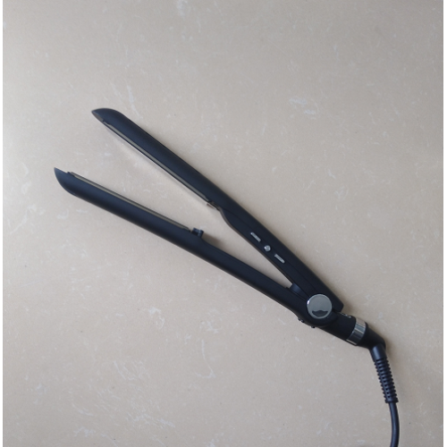 High Tech Excellent Quality Family Using Hair Straightener