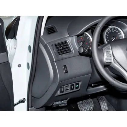 2024 Nissan Tiida Hatchback 1.6l CVT 5-Seat Compact Gasoline New Cars for Sale - Wholesale