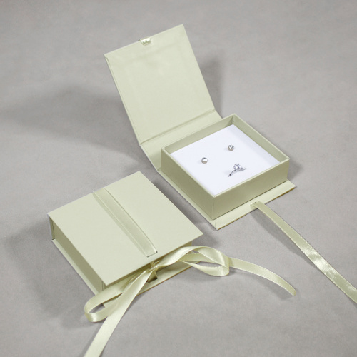 Premium Magnetic Closure Jewelry Box Custom Designs Logo