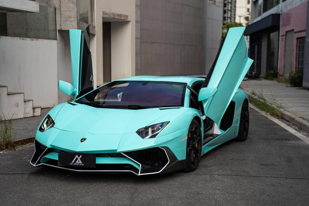 Gloss Tiffany Blue Wrap