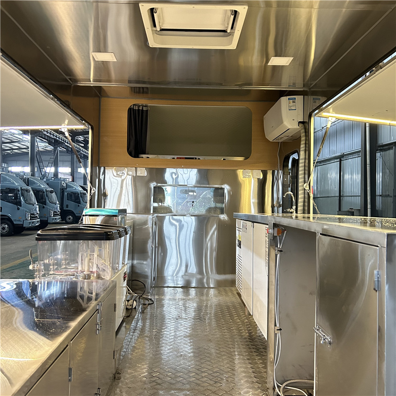 Custom Pop‑Up Food Truck, On‑Wheels Vending Tacos, Shawarma & Global Street Foods
