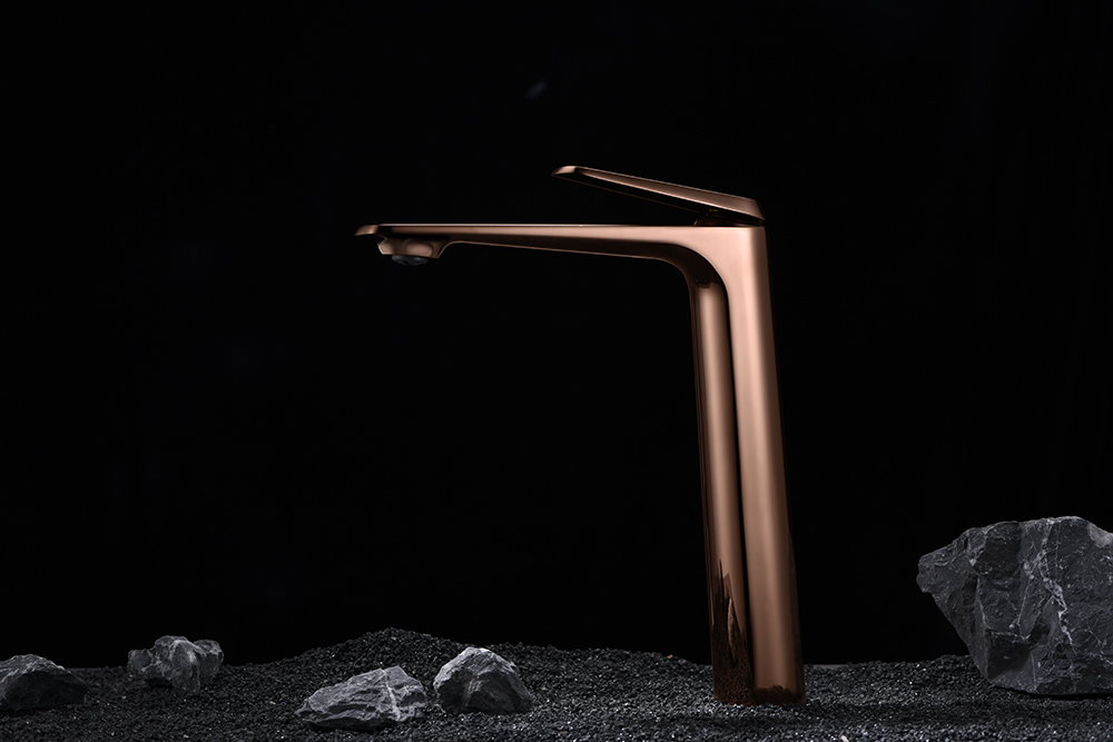 brass faucet bathroom