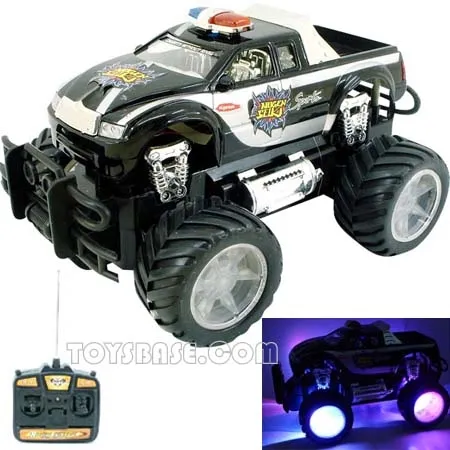RC Toys Cars (RC Cars): 4 Channel Radio Control Cars with lights  RCC66104