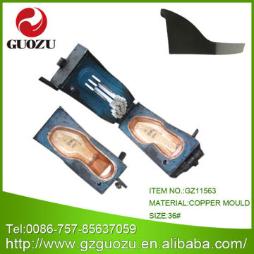 Shoe sole molding