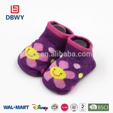 Comfortable Colorful Flower Jacquard Cotton Baby Socks in China