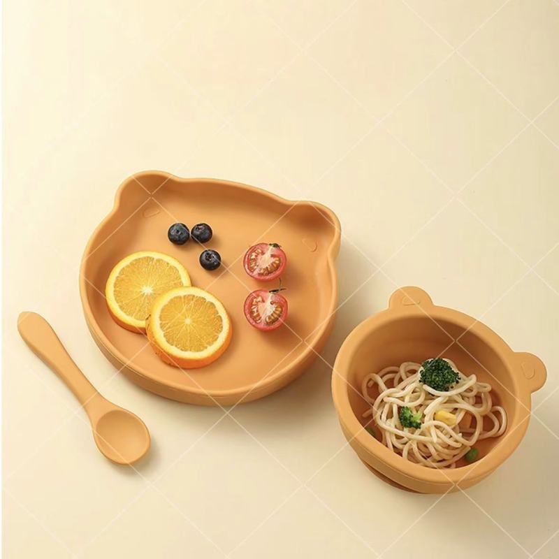 Adorable Bear-Shaped Silicone Kids Tableware
