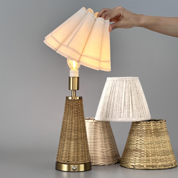 Wholesale Rattan Table Lamps with Replacement Shades for Restaurants, Hotels, and Living Rooms (5200mAh Cordless)