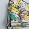 Modèle de fleurs 55% de lin 45% Viscose Textile mixte