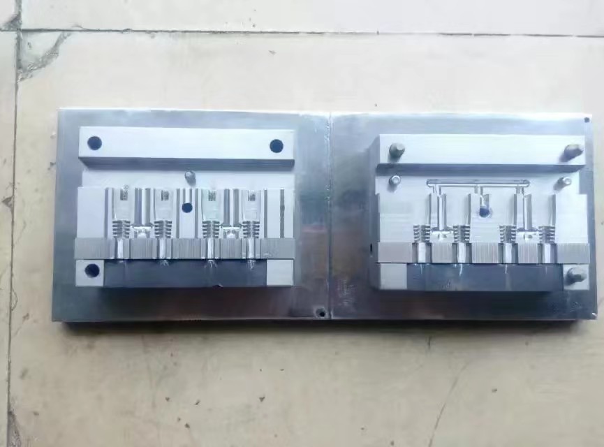 DC-Stecker USB-Stecker-Spritzgussform