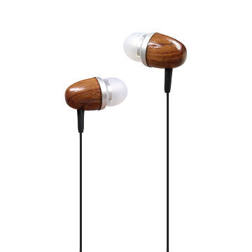 Wooden Earphones with Natural Texture and Deep Bass