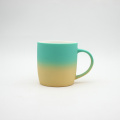 Tazza di caffè in porcellana in stile semplice colore opaco