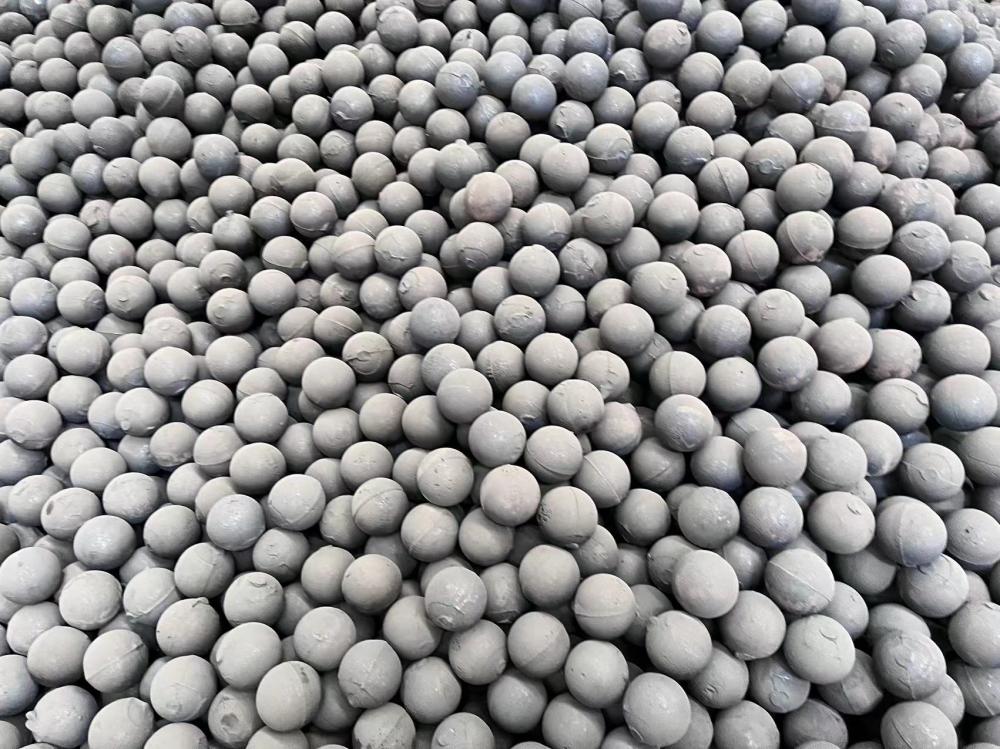 Abraded steel balls for tempering