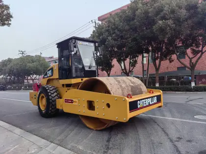 Caterpillar CS683 CS583 Road Roller Compactors for Sale