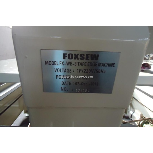 Machine de bord de bande de matelas