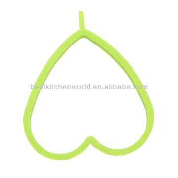 2014 new design flower shape food safety silicone egg ring cake tools