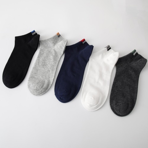 Простыя паўсядзённыя шкарпэткі для мужчын