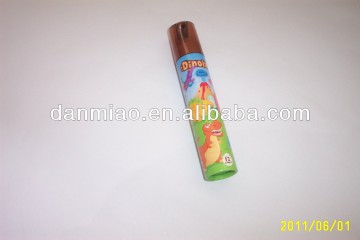 Rolling up cans with plastic lid for pencil packaging