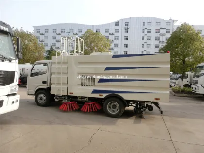 Cheap road sweepers broomer truck for sale