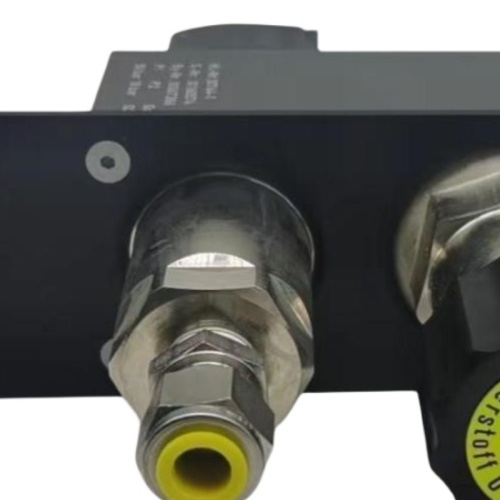 10004744-A Oxygen pressure reducing valve single solenoid