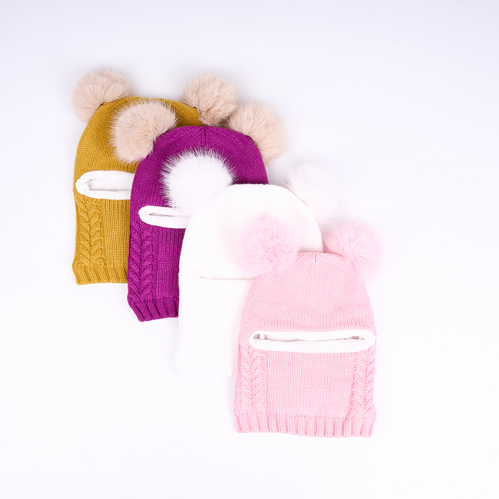Customized knitted beanie hats for adult and kids
