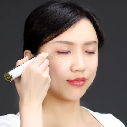 OBm/odm Peptide Collagen Eyes Serum Anti-wrinkle Anti-aging Removal Eye Bag Dark Circles Remover Eye Cream