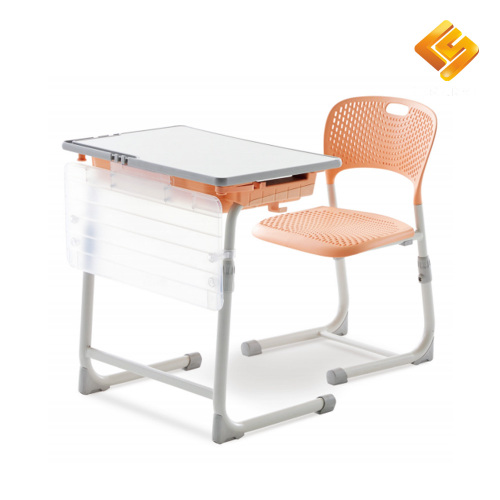 Orta ve ilkokullar için masalar ve sandalyeler