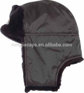 Wool winter cap with embroidery