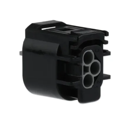 TE Connectivity AMP 2-967642-1 3-PIN Plug and Socket Housing Connector