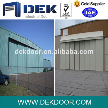 Steel aircraft exterior hangar door