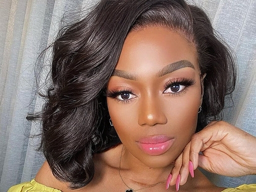 Short Wavy Side Part Bob 9inch Machine Made Human Hair Wig With Side Bangs