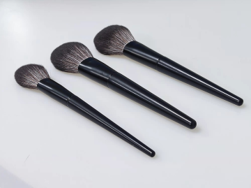 3pcs Soft Synthetic Hair Black Plastic Gandle Makeup Brushes Brushes Kit OEM