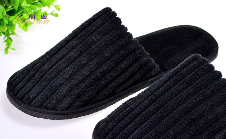 Black Coral Fleece Slipper Disposable Plush Hotel Slipper