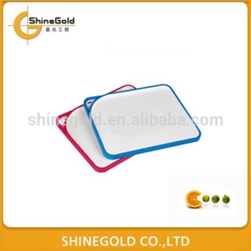 New desigh plastic cutting board with handle