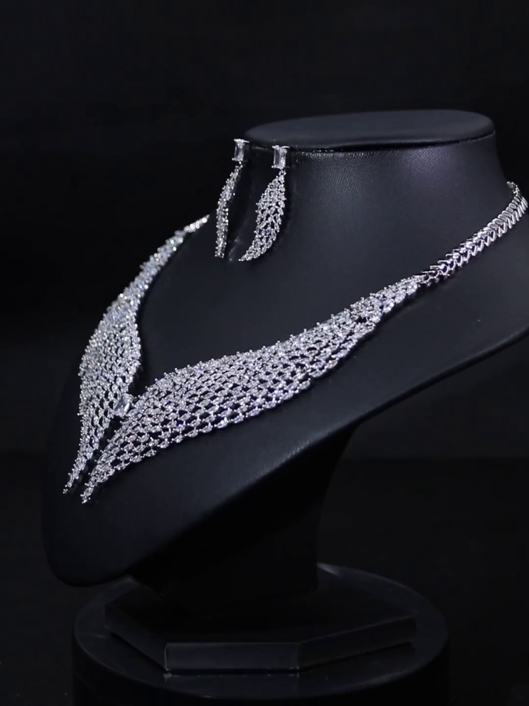 Wing Paved CZ Collar Bridal Set