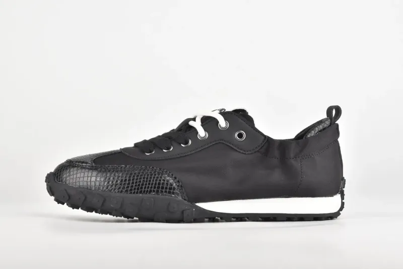 Lightweight Casual Walking Shoes
