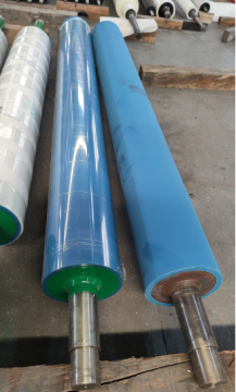 traction active rubber roller