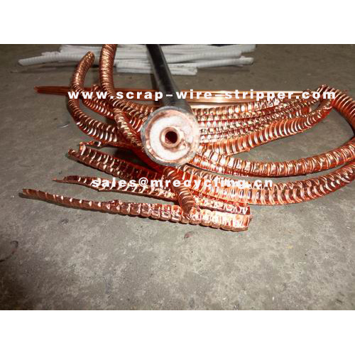 wire cutting at stripping machine