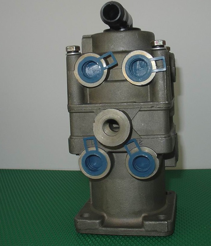 Foot control brake valve