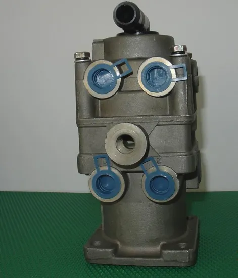 Foot control brake valve 461 319 0080