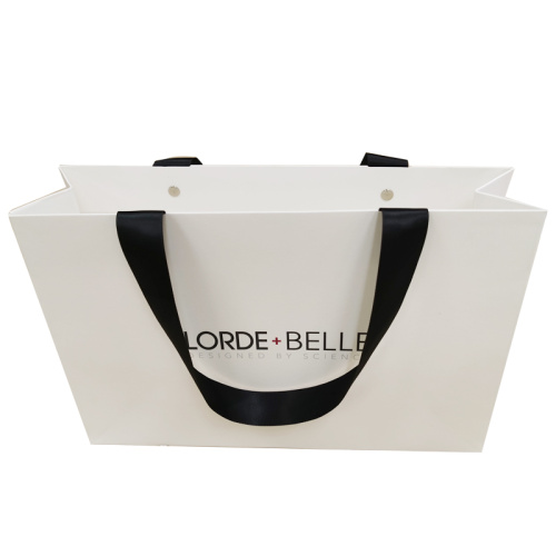 White color high quality shopping bag paper packaging