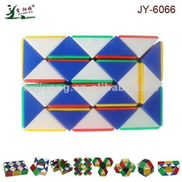 JY-6066 PS 37x2.2x1.45cm standard color magic snake puzzle