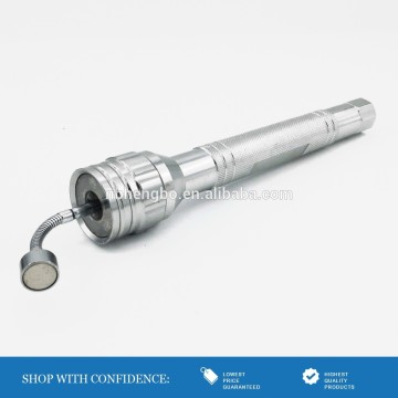 Telescoping Magnetic Flex Flashlight