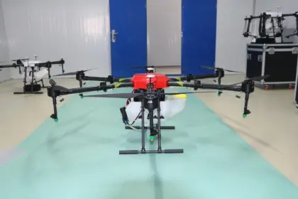 YJTech farm agricultural 16kg drone agriculture sprayer