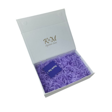 Luxury White Custom Logo Magnetic Closure Cardboard Gift Box