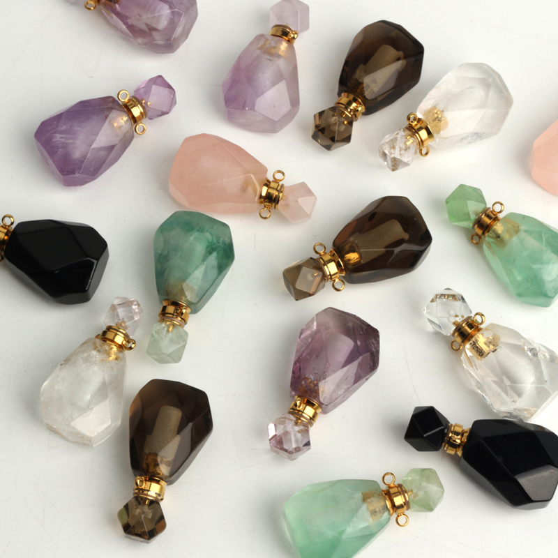 Charme de garrafa de perfume de pedras preciosas com quartzo rosa