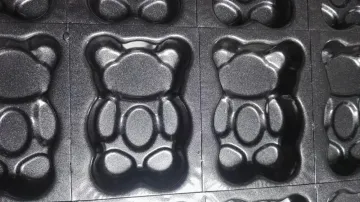 Semi-automatic bear cake production line--YuFeng